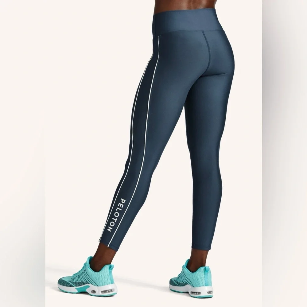 Peloton Brand New Women’s Leggings - Size Large | High Rise - Picture 2 of 6